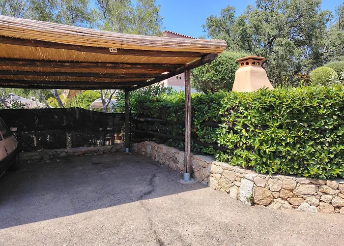 Daire La Bougainville Garden & Pool *